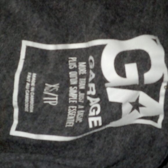 Shirt - Picture 1 of 4